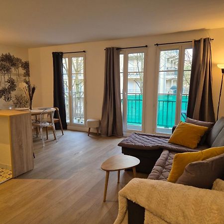 Appartement Cosy Pres Du Rer Chessy  Bagian luar foto