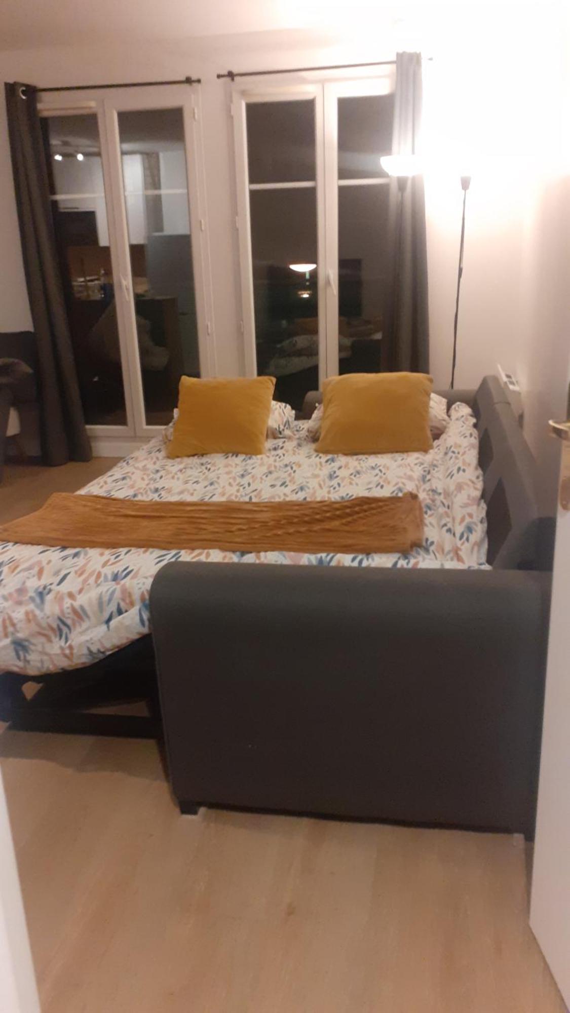 Appartement Cosy Pres Du Rer Chessy  Bagian luar foto